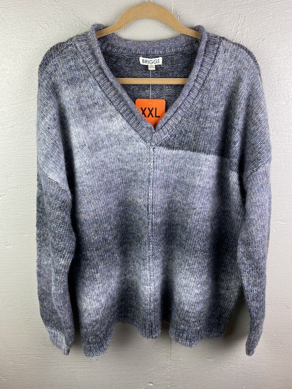 NWT Briggs Women's Ombre V-Neck Drop-Shoulder Sweater Gray, Black XXL